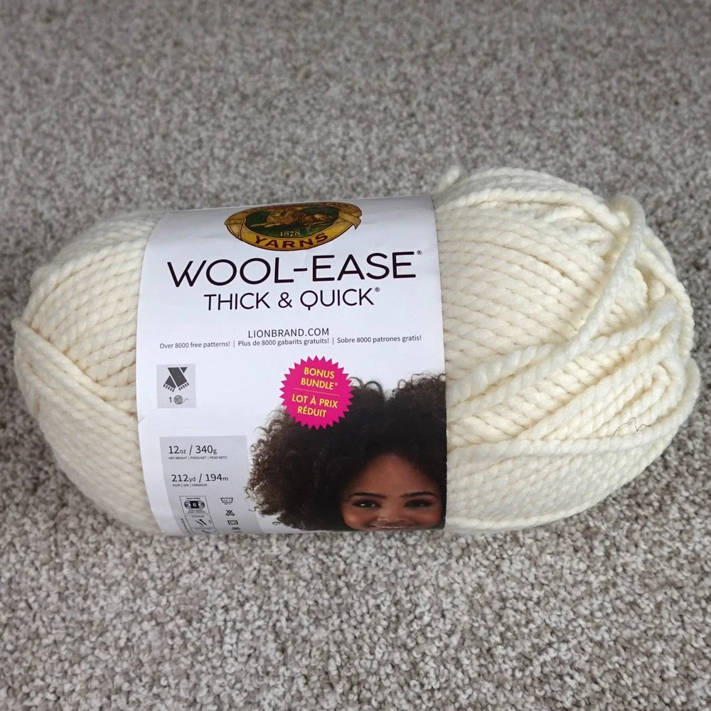 Lion Brand Wool-Ease Thick & Quick Bonus Bundle Fisherman White Yarn 12oz 212yd‎
